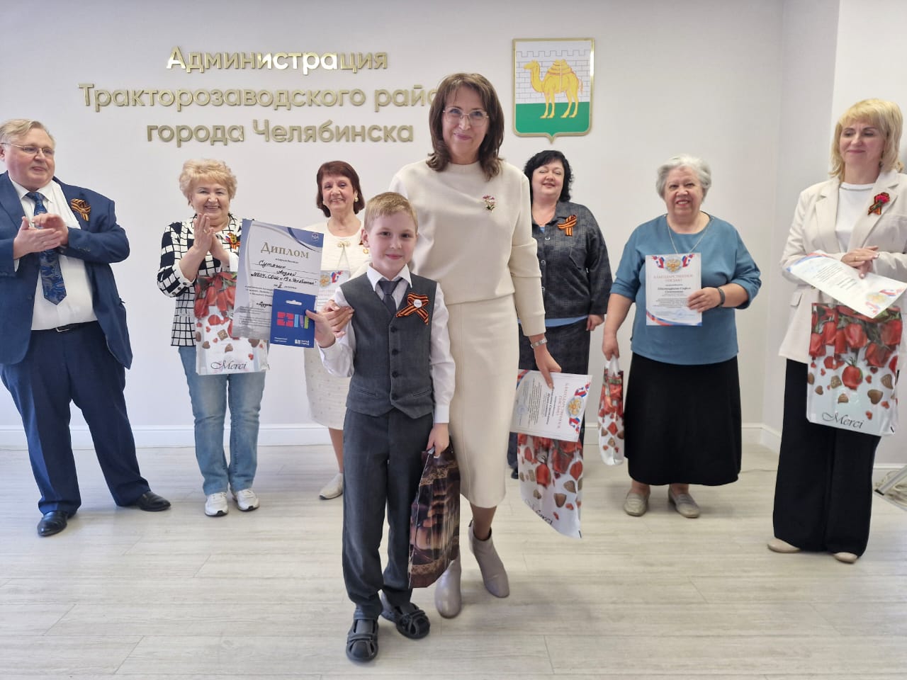Конкурс чтецов  «Салют Победы»