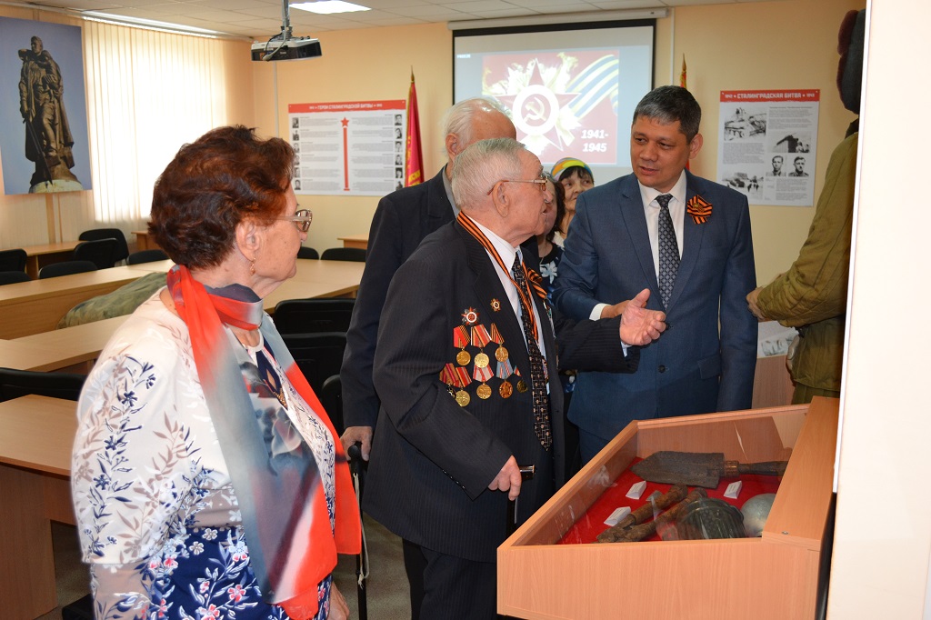 Встреча ветеранов Великой Отечественной войны  с кадетами школы №155