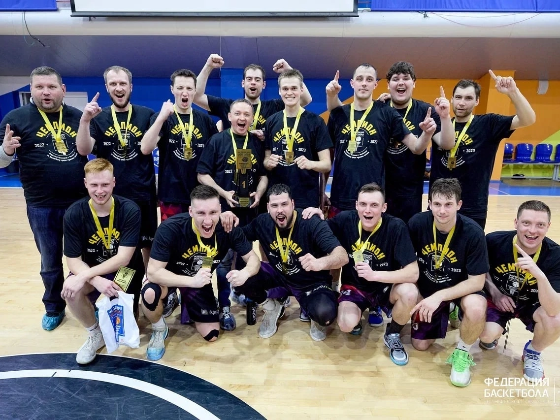Баскетбольная команда «Строитель» - двукратные чемпионы города!