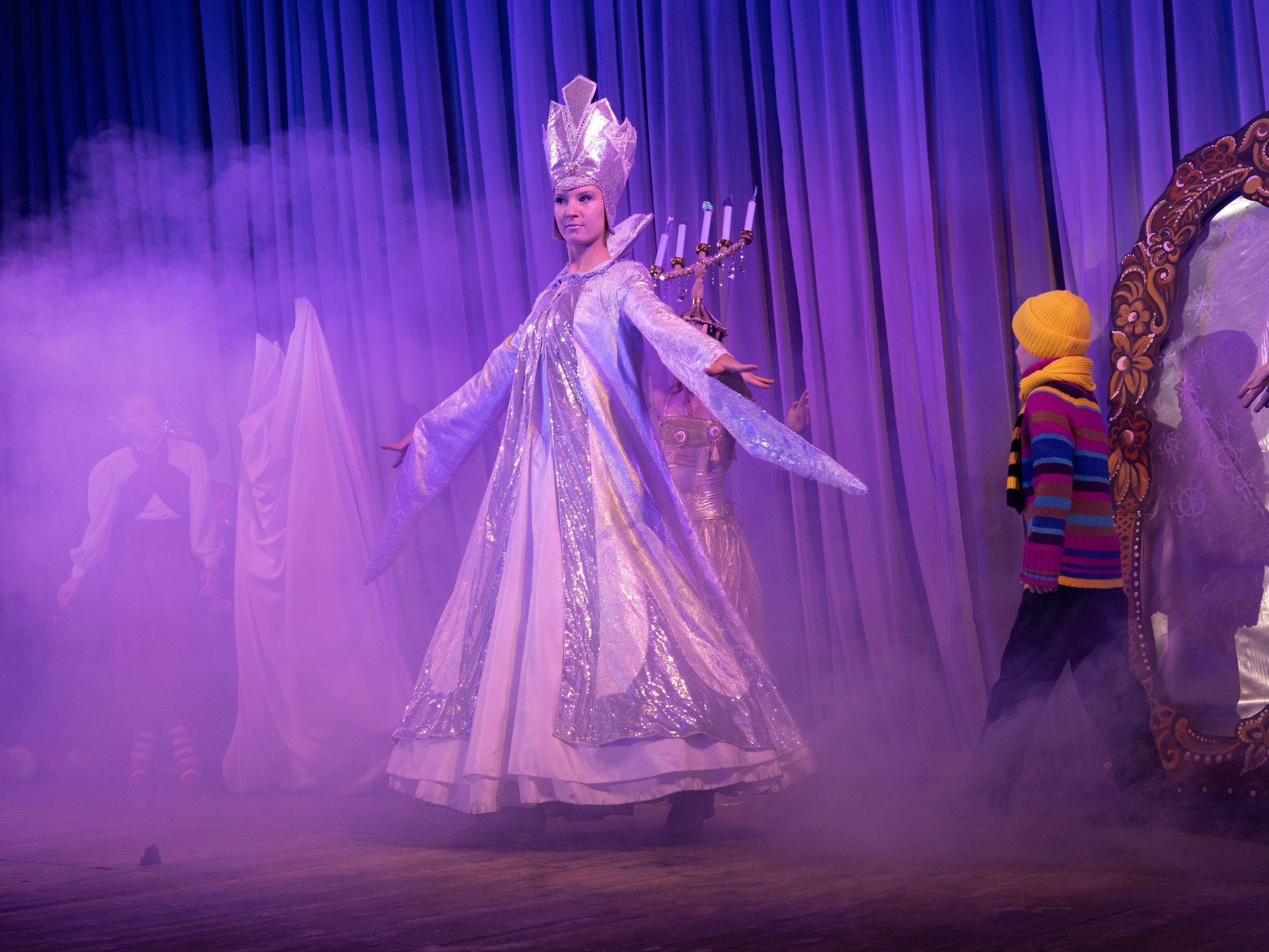 Детей военнослужащих поздравили с наступающим Новым годом Детей военнослужащих поздравили с наступающим Новым годом